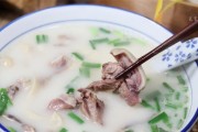 传统美食（一锅汤尽显美味，做法简单易学）