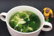 绿藻蛋花汤，营养又美味（用菠菜绿藻蛋花汤为家人保健）