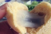 家常玉米流心包的制作方法（用料简单，口感绵软，满口奶香的健康流心包）