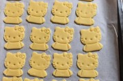 美味可口的Hellokitty可可饼干制作方法（制作可爱小猫饼干，让你的味蕾感受童话世界）