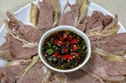 白切牛腱子的制作方法（如何制作口感鲜美的白切牛腱子）
