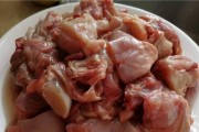 手撕酱兔肉的制作方法（学会这一招，轻松做出美味酱香兔肉）