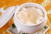 燕窝清炖，味蕾的享受（以极简的方式体验纯正的味道，）
