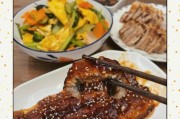 教你如何用小煎五花肉做美味佳肴（快捷方便，美食大赏）