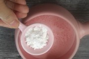 椰香凉糕的制作方法（香甜可口，清凉解暑，来试试吧！）