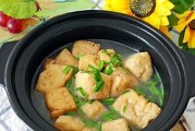 燕饺豆泡汤的制作方法（营养美味的清热解暑佳品）