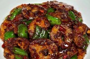 以孜然炒面为主的美食探索（独具特色的孜然炒面做法，让你走进新疆美食世界）