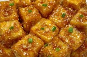 教你做一道美味的肉末脆皮豆腐（用新鲜豆腐和猪肉做出美味的家常小菜）