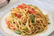 香葱豆腐丝的做法（快速做出美味的素食佳肴）
