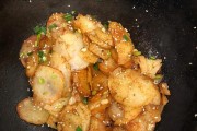 香辣孜然土豆的做法（美食探秘）