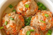 香菇海带小白菜丸子汤的制作方法（健康美味，让你暖胃又养生）